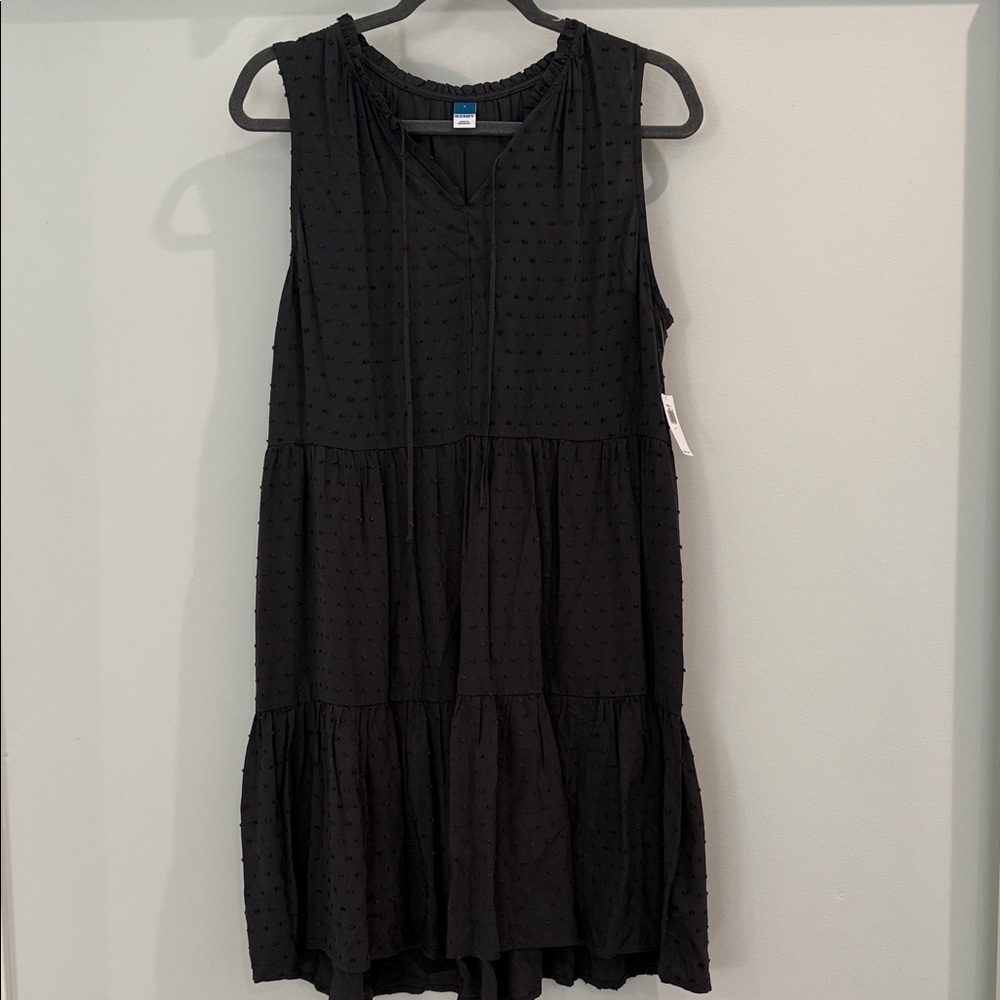 NWT Charcoal Sleeveless Dot Dress